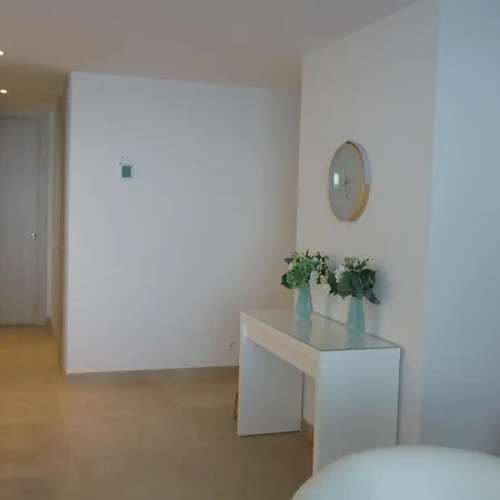 Luxury Sea View Fuengirola Seafront Apartment *